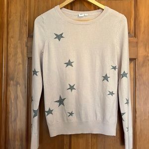 Gap women’s size small, soft, light pink sweater